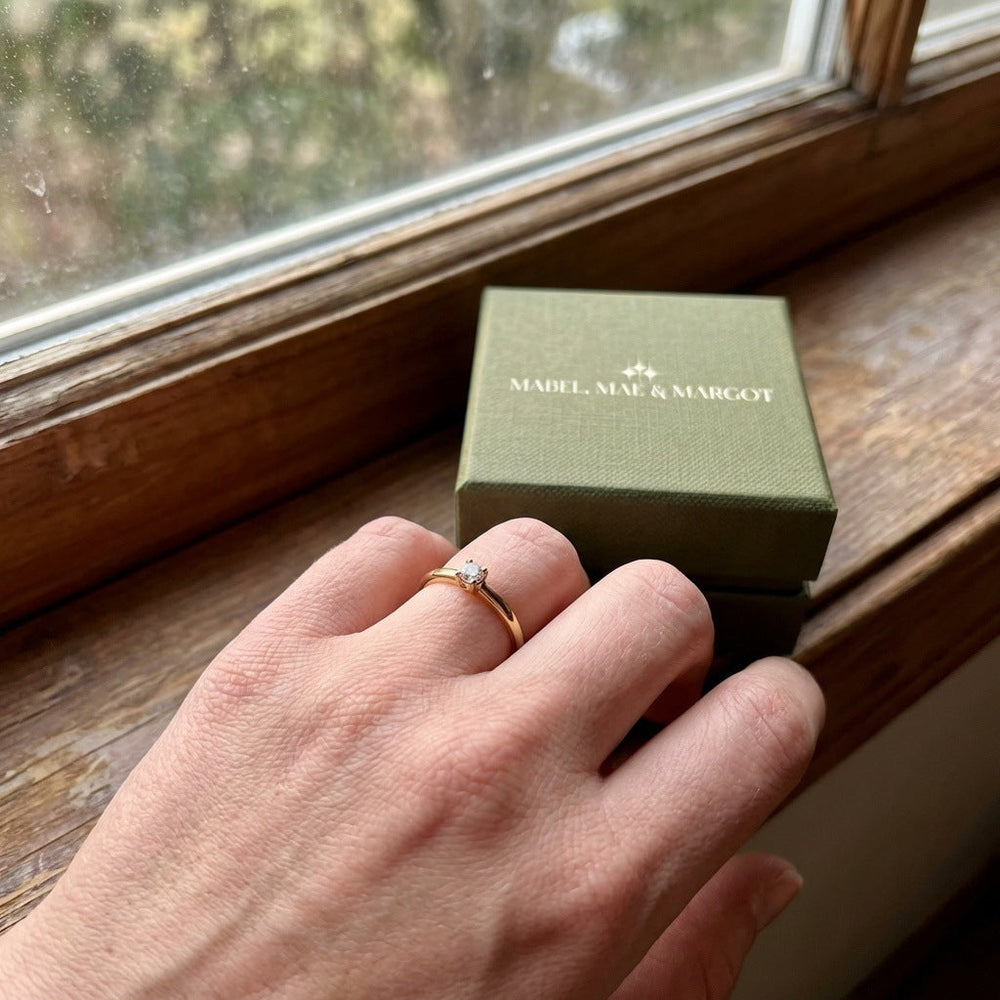 <p><strong>Join our Community</strong></p>