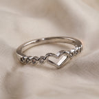 Heart Minimalist Zirconia Ring