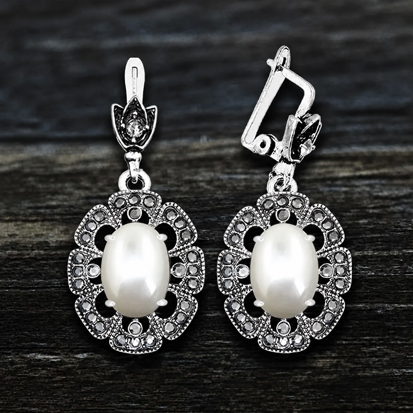 Antique Oval Pearl Petal Earrings