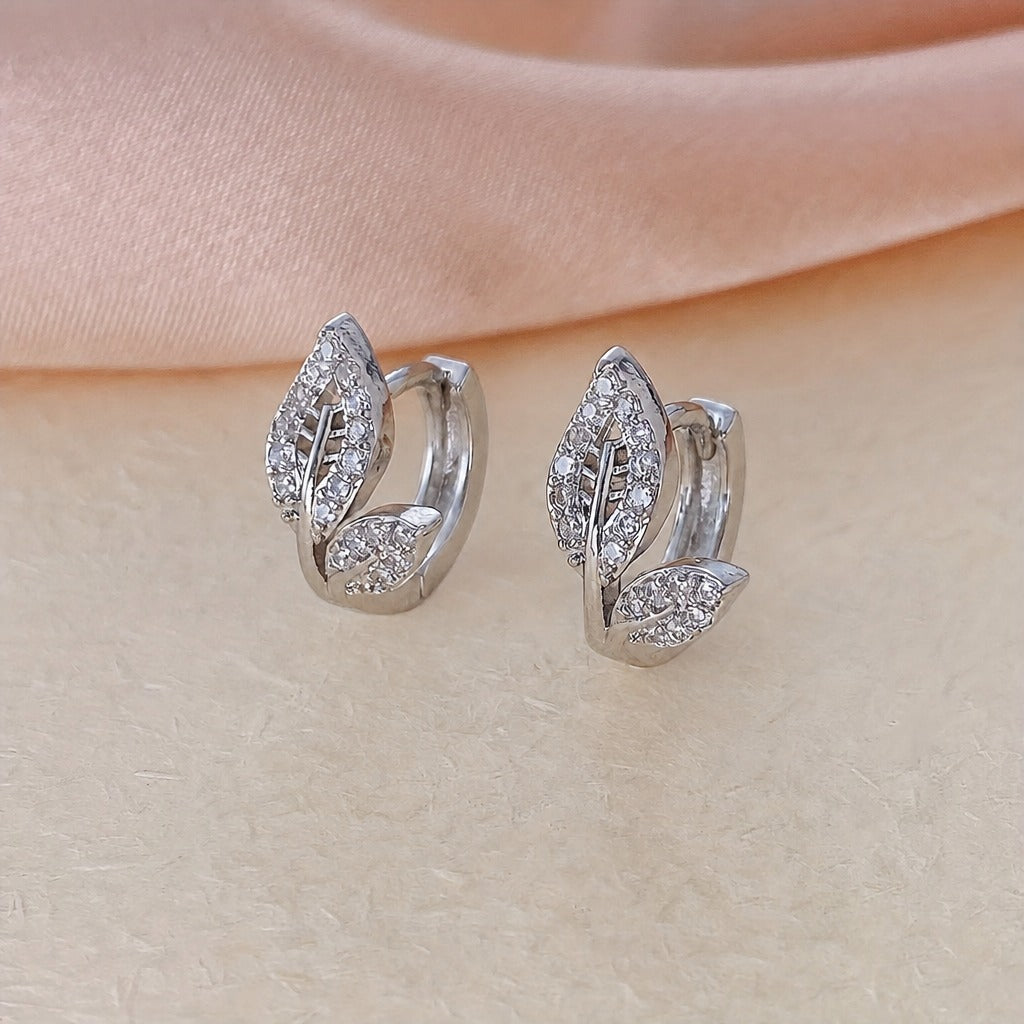 Exquisite Leaf Fashion Earrings