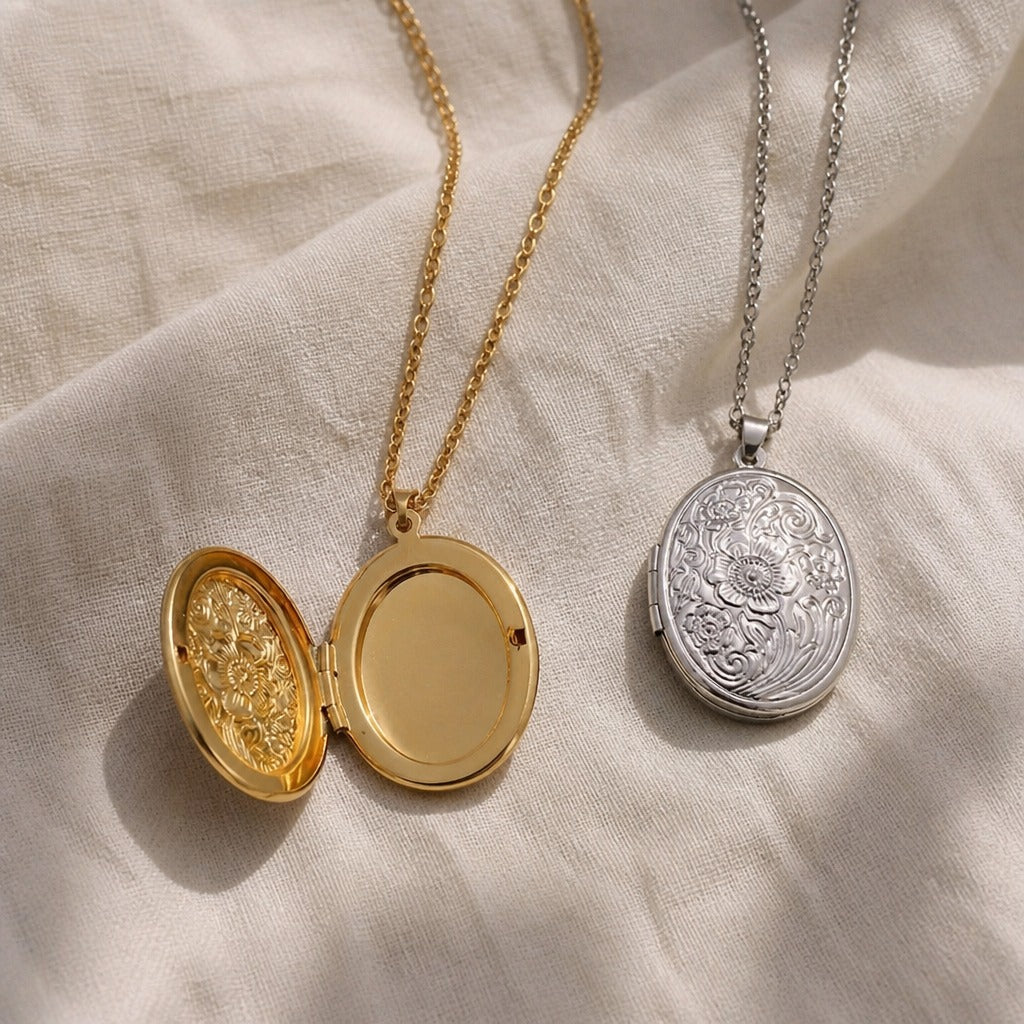 Vintage Photo Locket Necklace