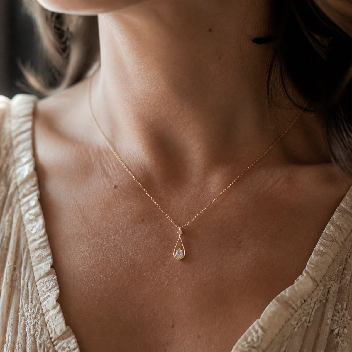Minimalist Water Drop Necklace