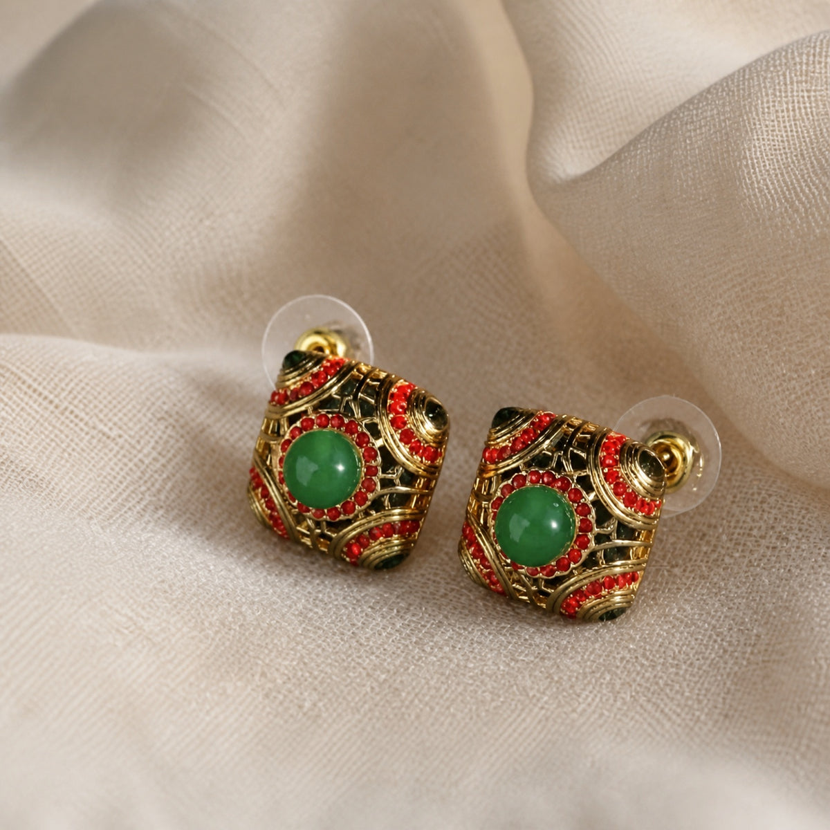 Retro Emerald Link Statement Earrings