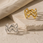 Maison Wave Band Ring