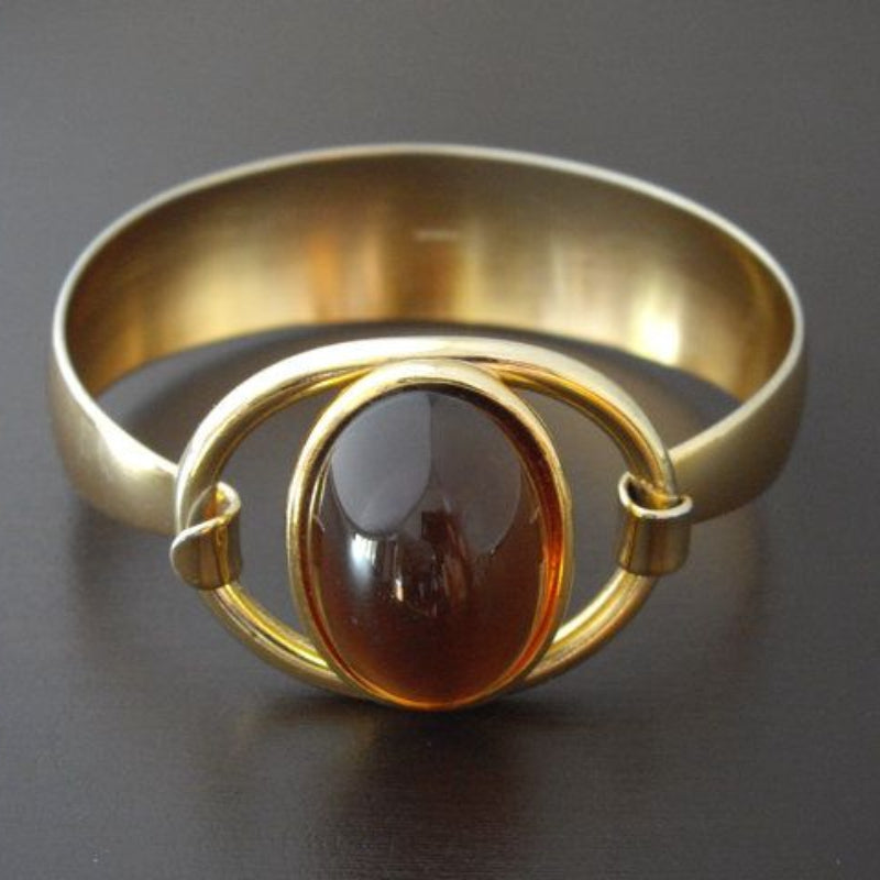 Vintage Oval Zirconia Ring