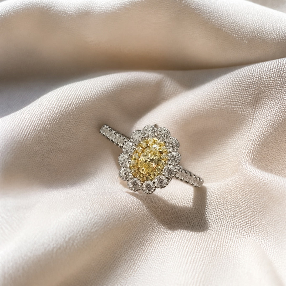 Exquisite Floral Crystal Ring