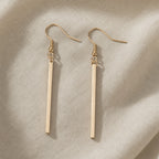 Refined Linear Dangle Earrings