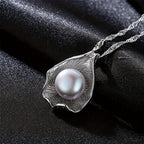Seashell Pearl Pendant Necklace