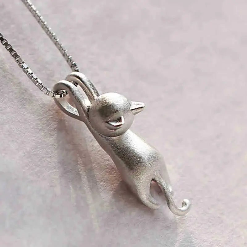 Fun Necklace with a Silver Kitten