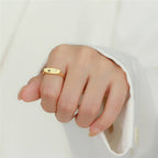 Minimalist Flat Oval Inlaid Resin Gold Ring