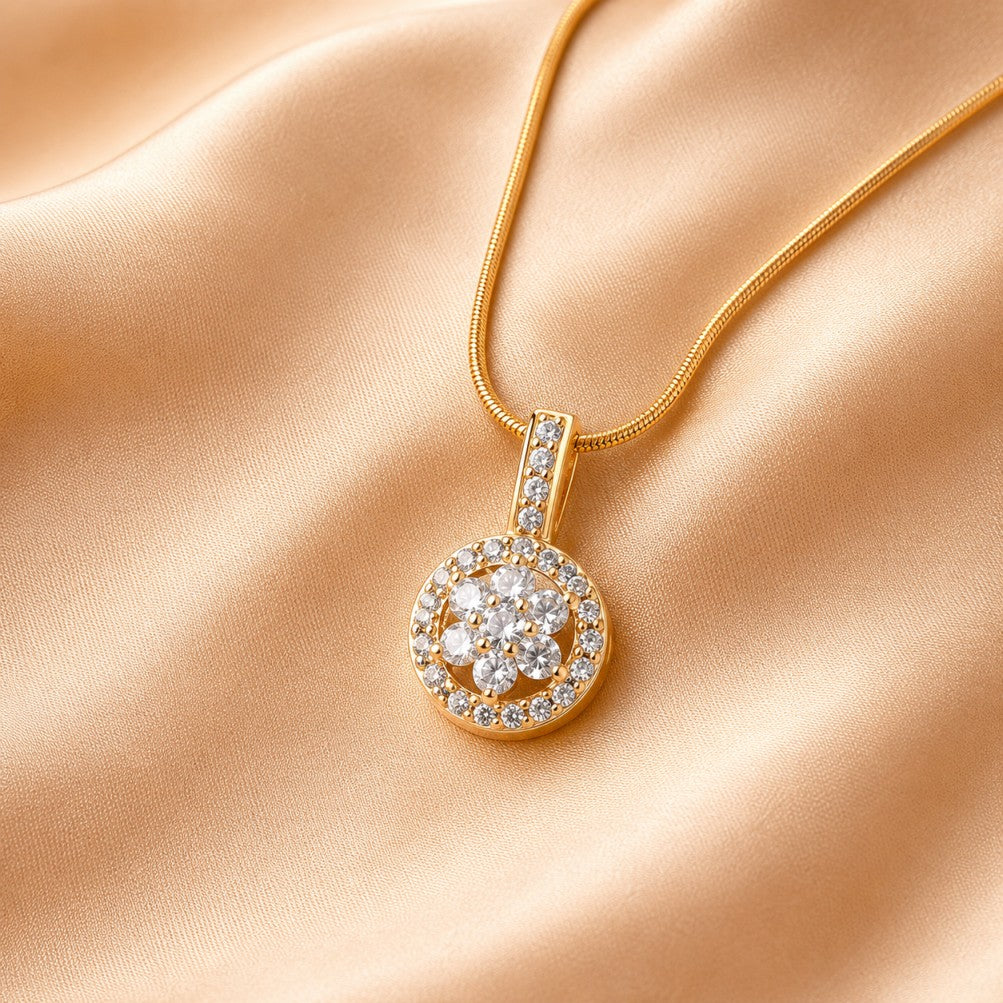 Graceful Floral Pendant Necklace