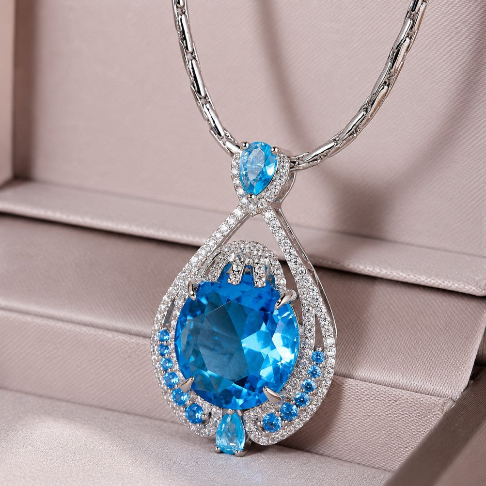 Exquisite Zirconia Pendant Necklace