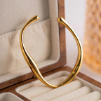Timeless Luxe Spiral Gold Bangle