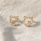 Pearl Cat Gold Earring