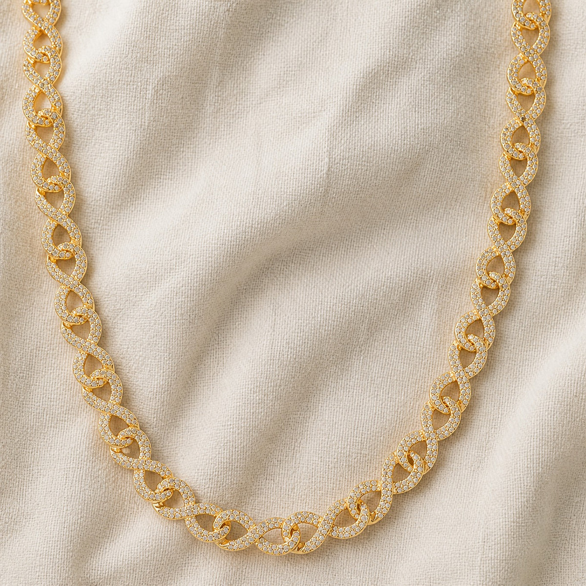 Prestige Gold Link Necklace