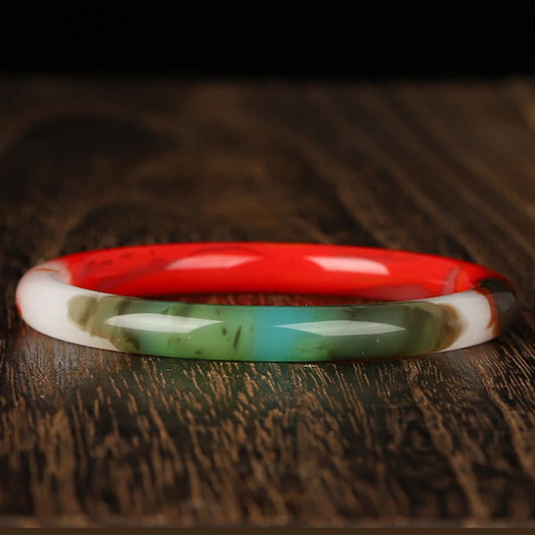 Radiant Round Jade Bangle