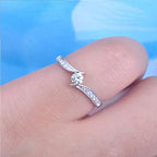 Lavish Minimalist Zirconia Ring