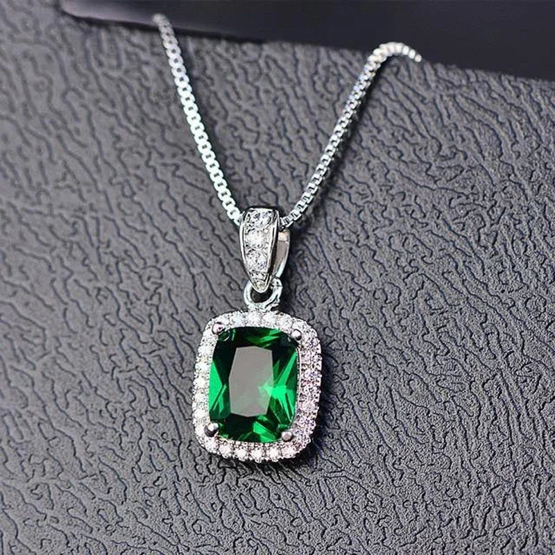 Graceful Cubic Zirconia Pendant Necklace
