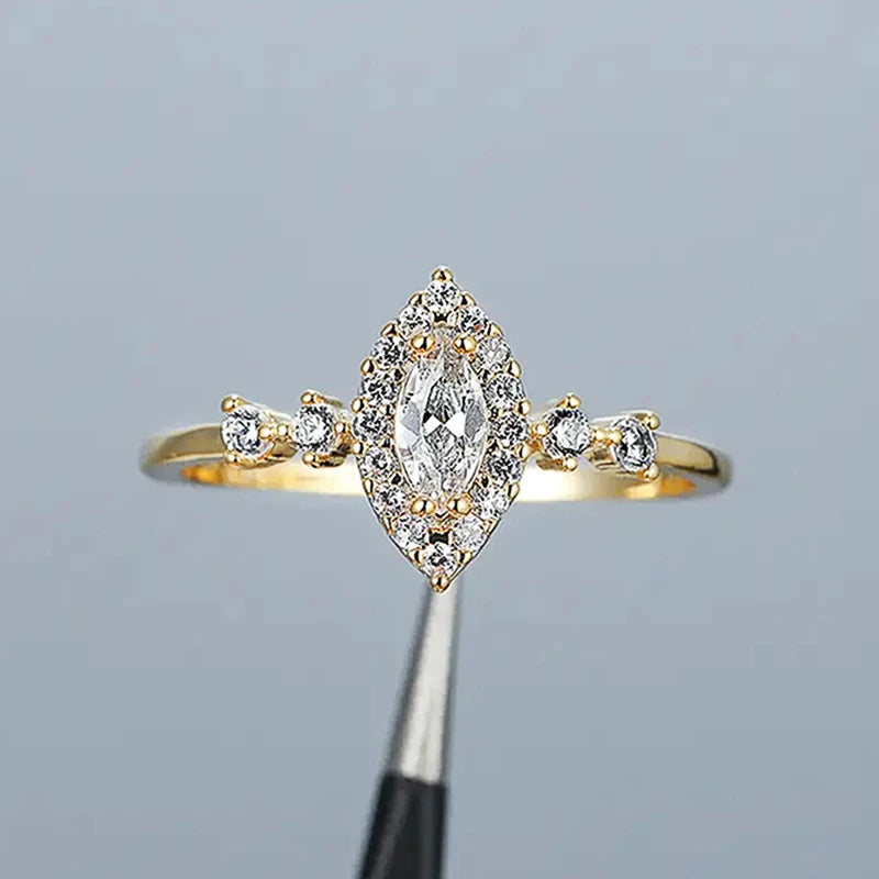 Exquisite Marquise Zirconia Ring