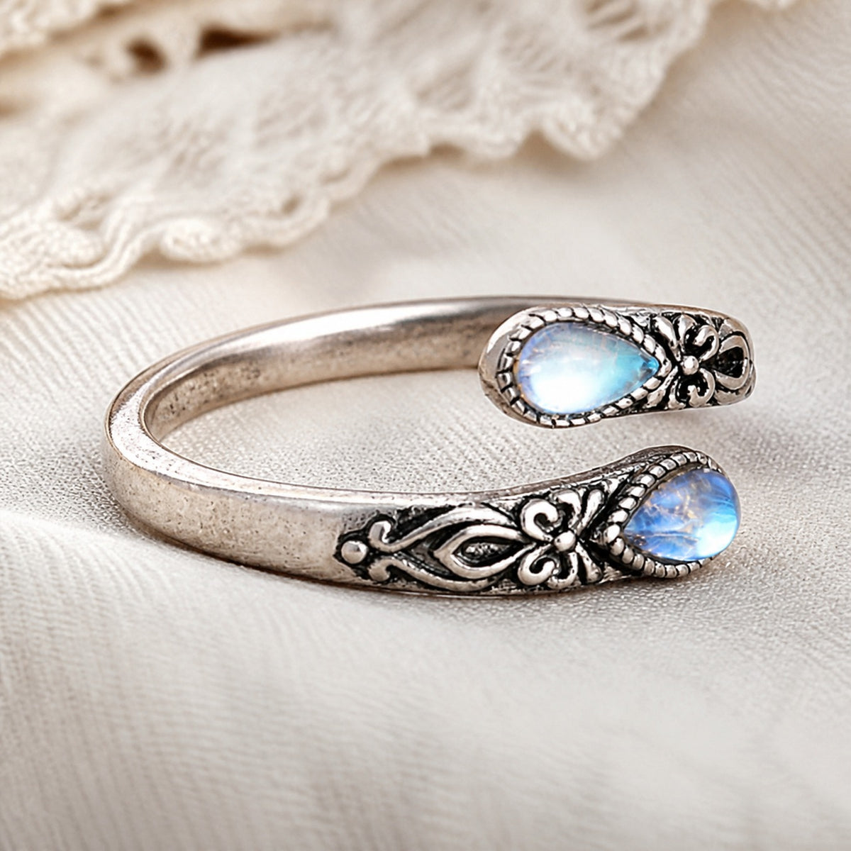 Turquoise Teardrop Floral Ring