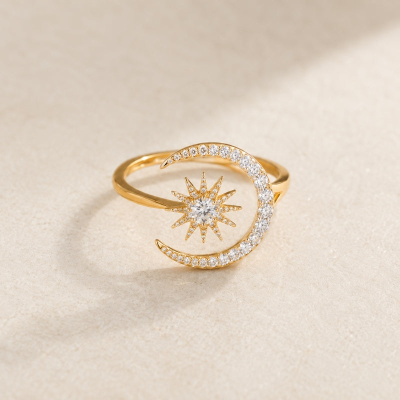 Majestic Zirconia Moon Ring