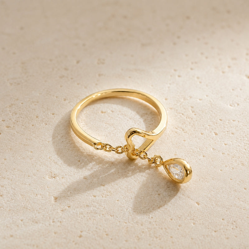 Exquisite Heart Pendant Ring