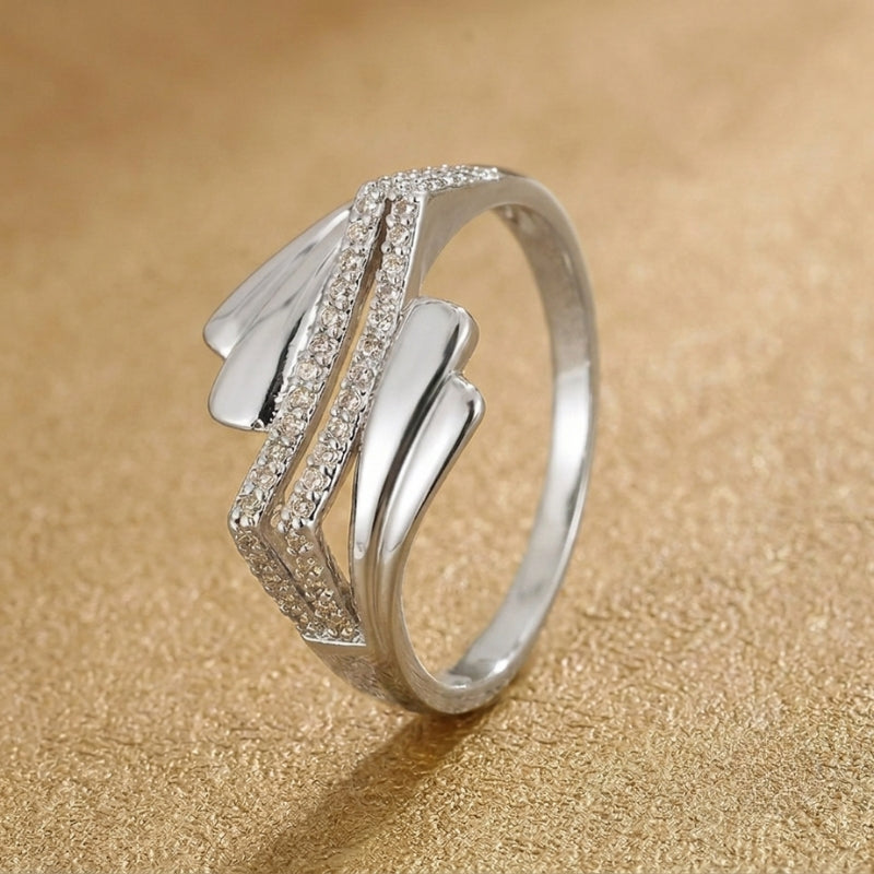 Prestigious Geometric Cross Ring