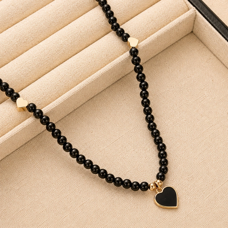 Exquisite Black Heart Necklace
