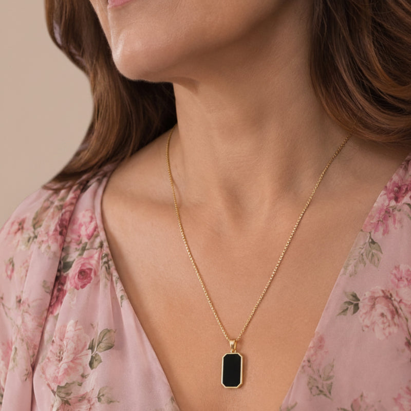 Lustrous Black Stone Necklace