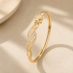 Lustrous Retro Fashion Bracelet