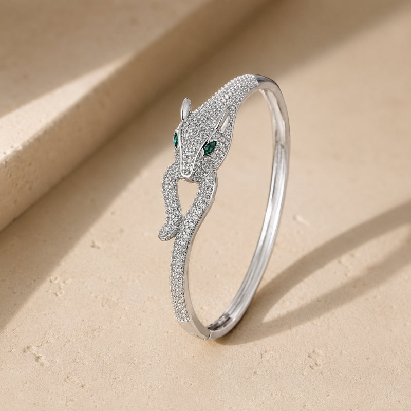 Majestic Animal Design Bracelet