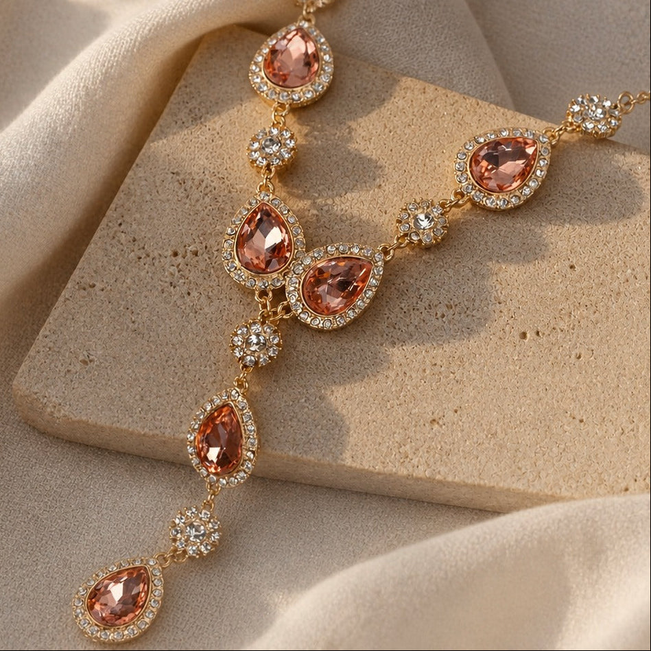 Vintage Teardrop Zirconia Necklace