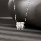 Elegant Geometric Pendant Necklace