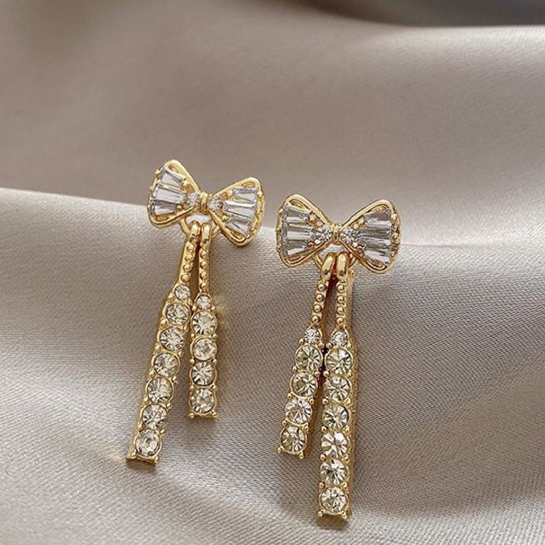 Exquisite Sparkle Bow Earrings