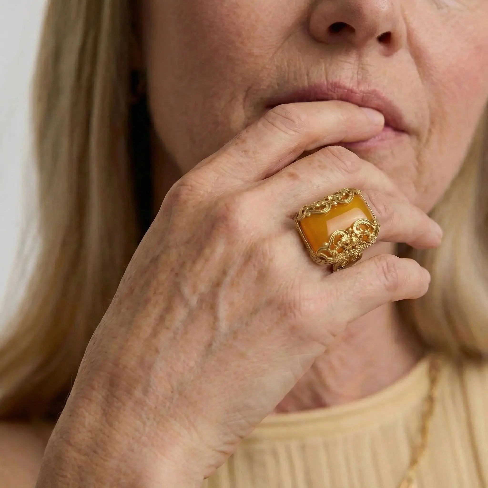 Sunfire Regal Golden Ring